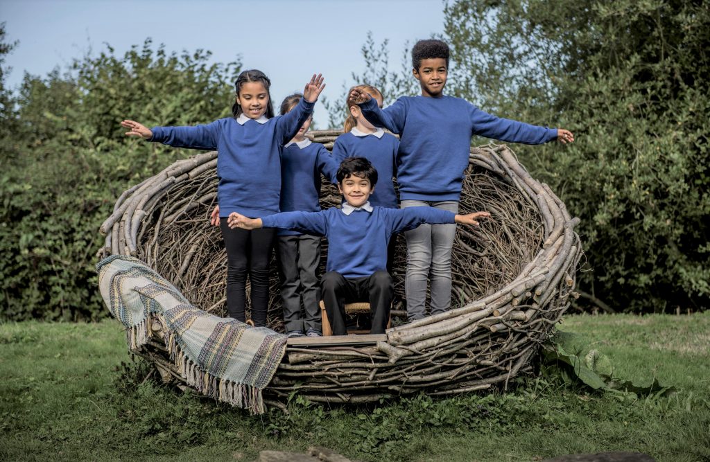 Wildfowl & Wetlands Trust (WWT) - FREE nature-connection programme for schools